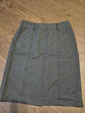 Roz & Ali Gray Tweed Pencil Skirt